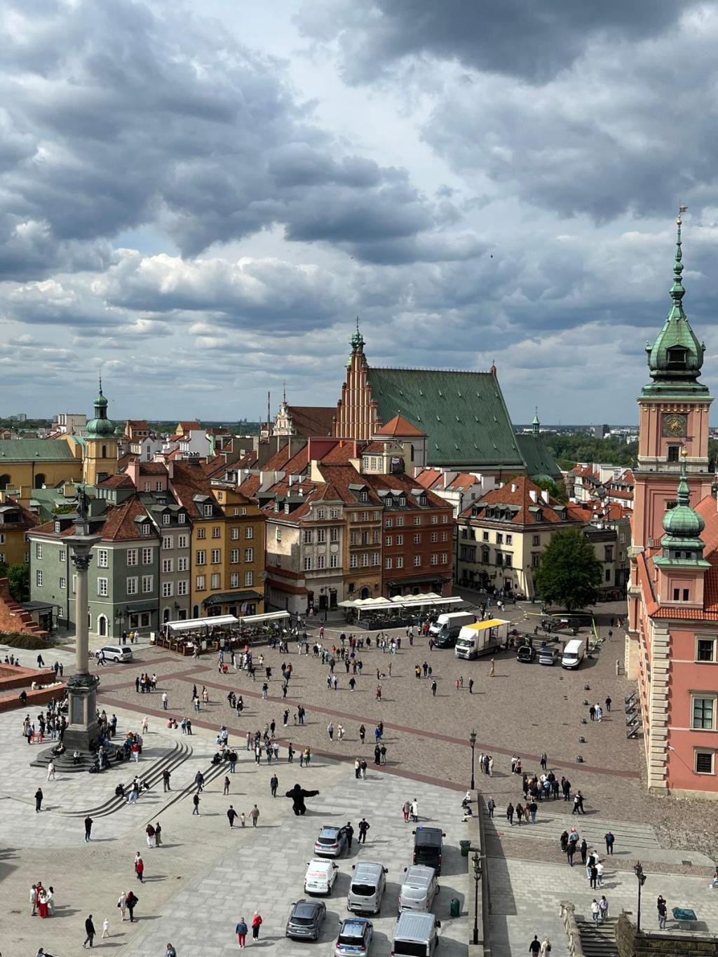 A Polish Adventure: My Travels from Warsaw to Kraków and&nbsp;Back!